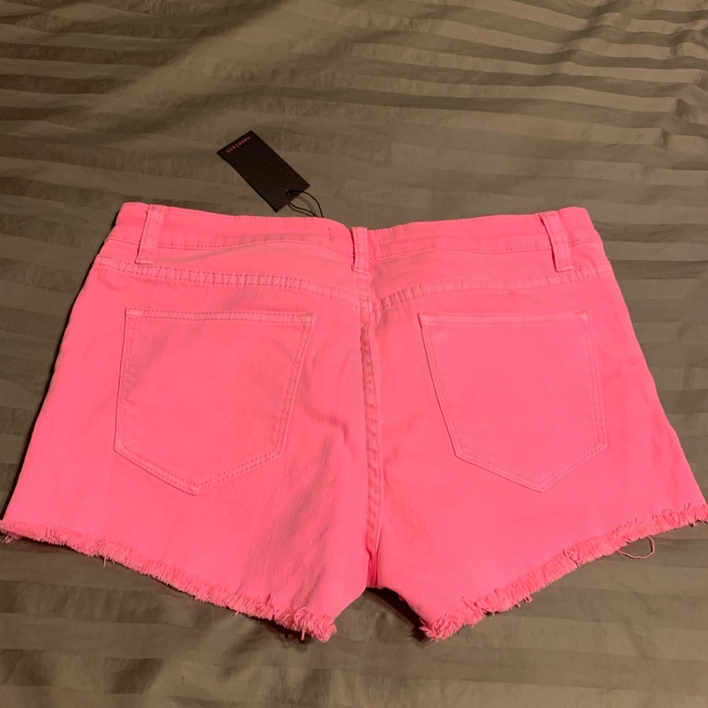 Shorts - Picture 2 of 2